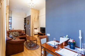 Central apartments 2 x Free Parking x SELF CHECK-IN 24h by H&H